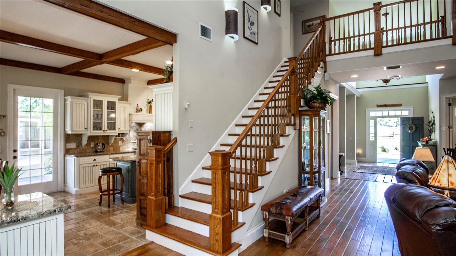 EQUINE ESTATE - Residential