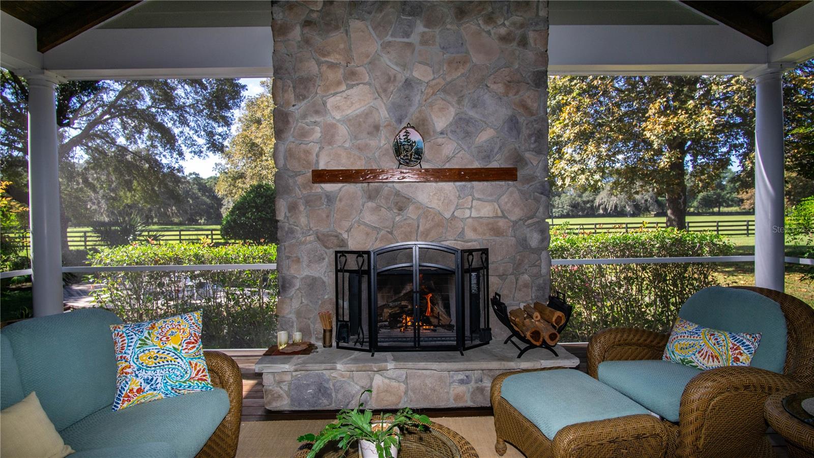 EQUINE ESTATE - Residential