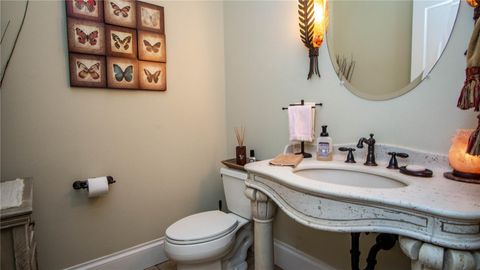 Tiny photo for 1198 SW 104th Street Road, Ocala, FL 34476 (MLS # OM709610)