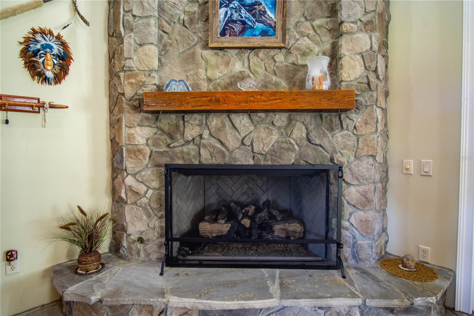 EQUINE ESTATE - Residential