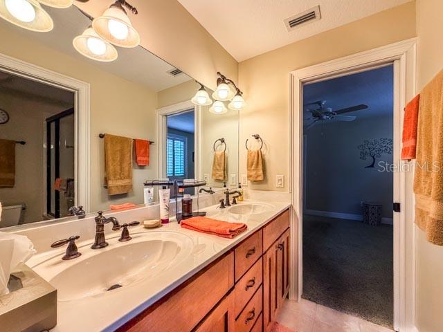 EQUINE ESTATE - Residential