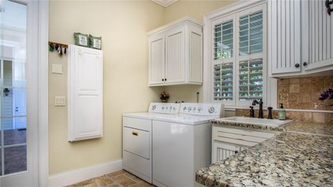 Tiny photo for 1198 SW 104th Street Road, Ocala, FL 34476 (MLS # OM709610)