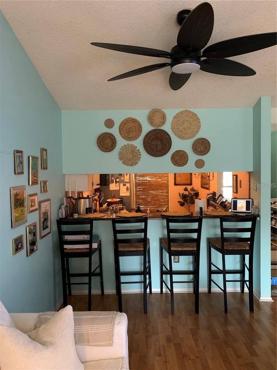 BAY TOWNE - Residential Lease
