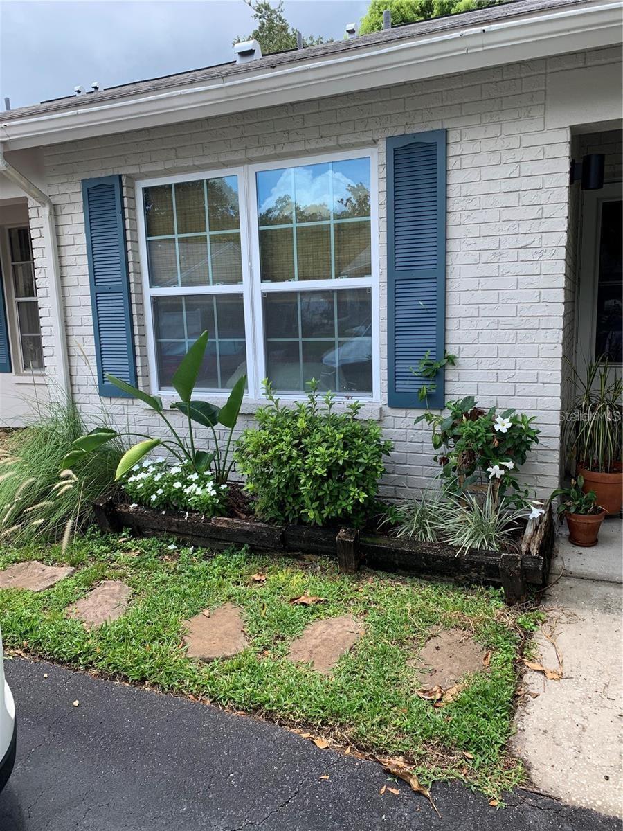 BAY TOWNE - Residential Lease