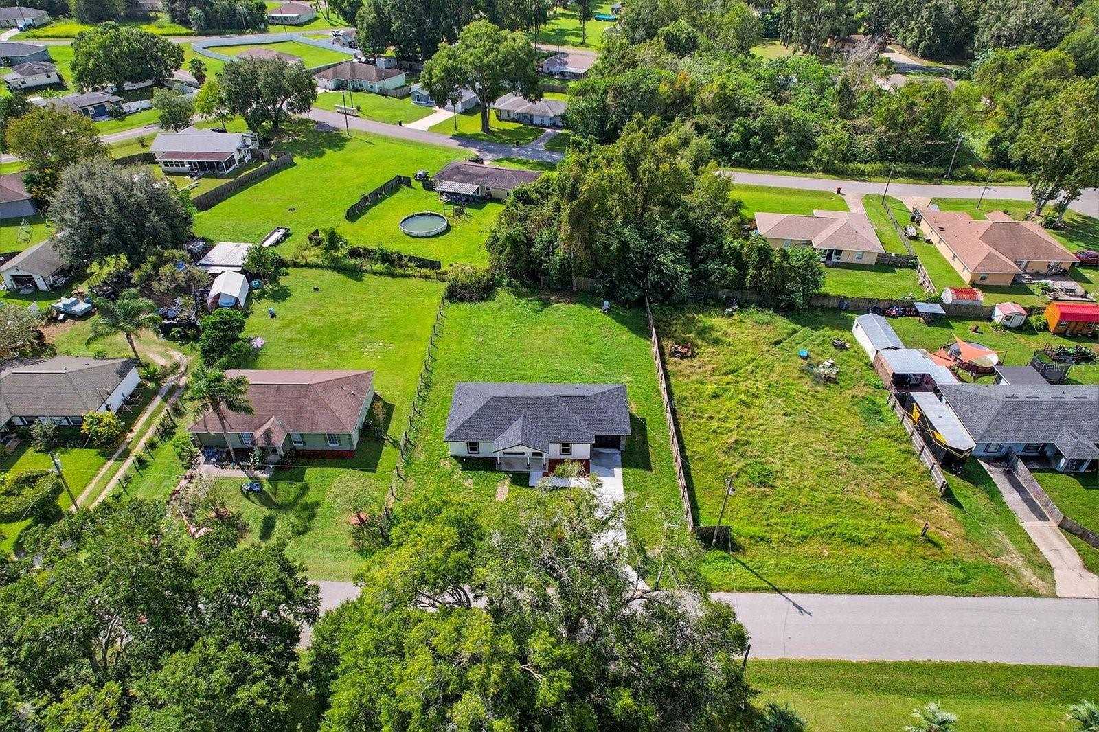 RAINBOW LAKES ESTATE - Residential