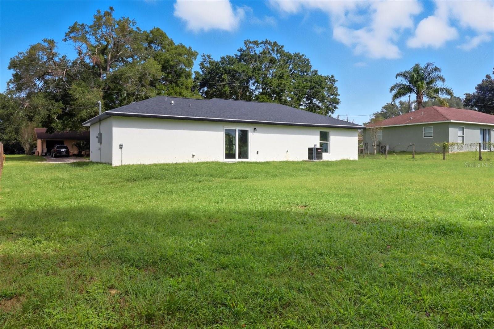 RAINBOW LAKES ESTATE - Residential