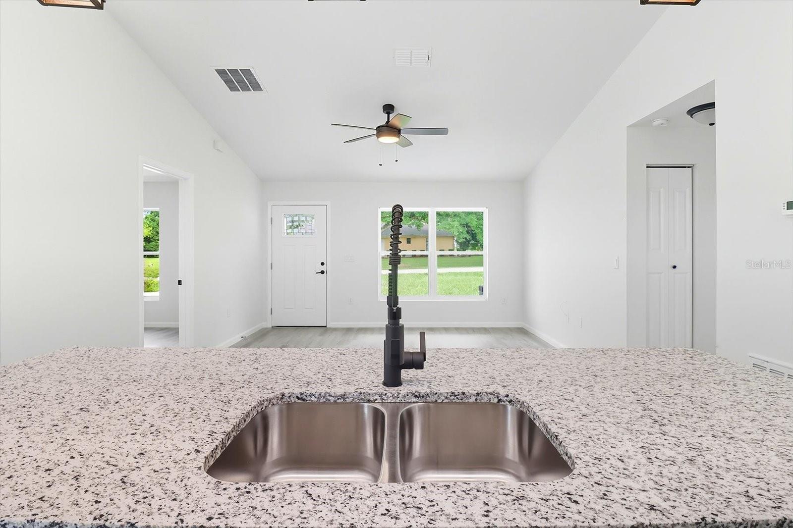 RAINBOW LAKES ESTATE - Residential
