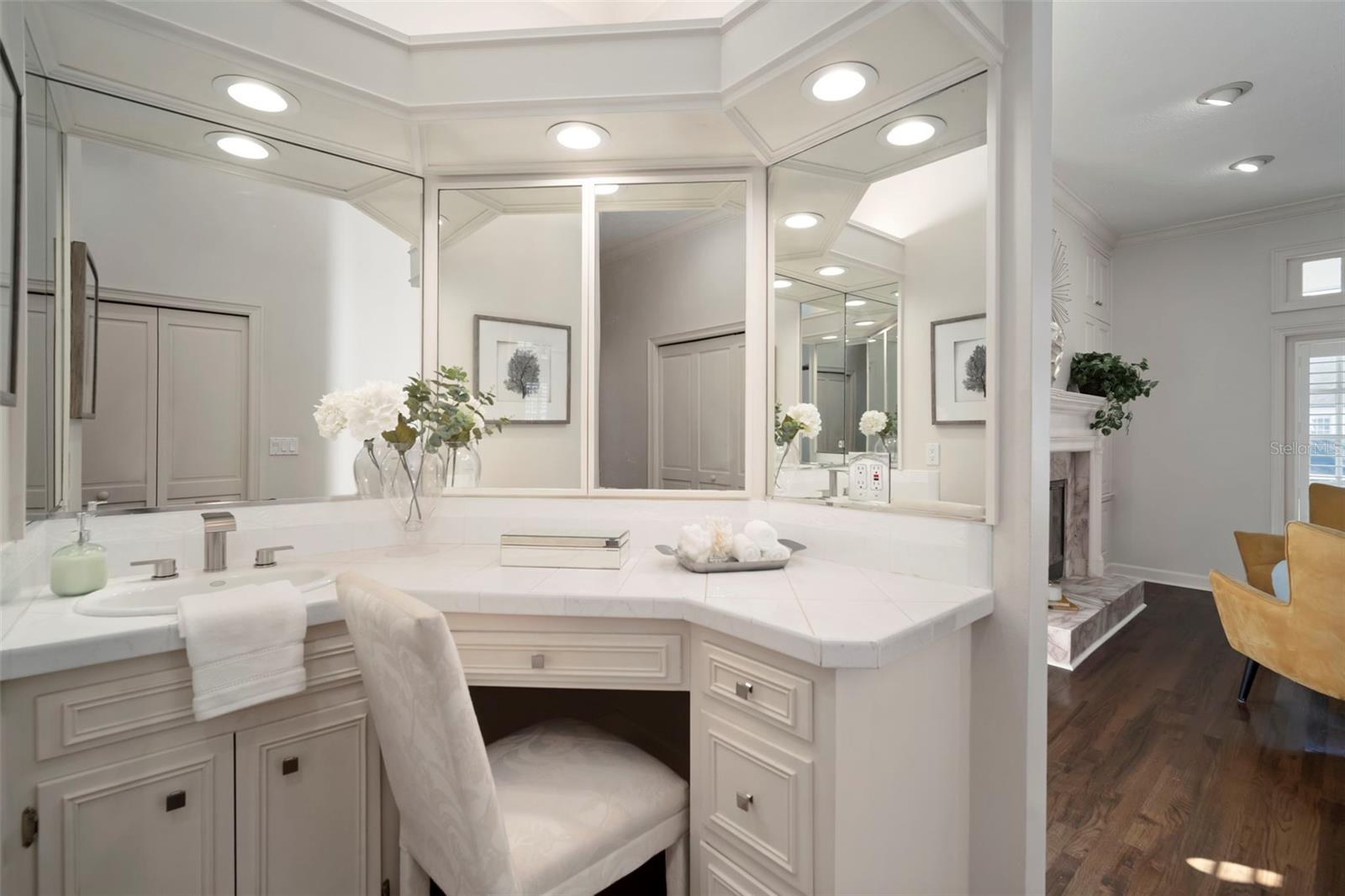 BEACH PARK UNIT 8 REP - Residential