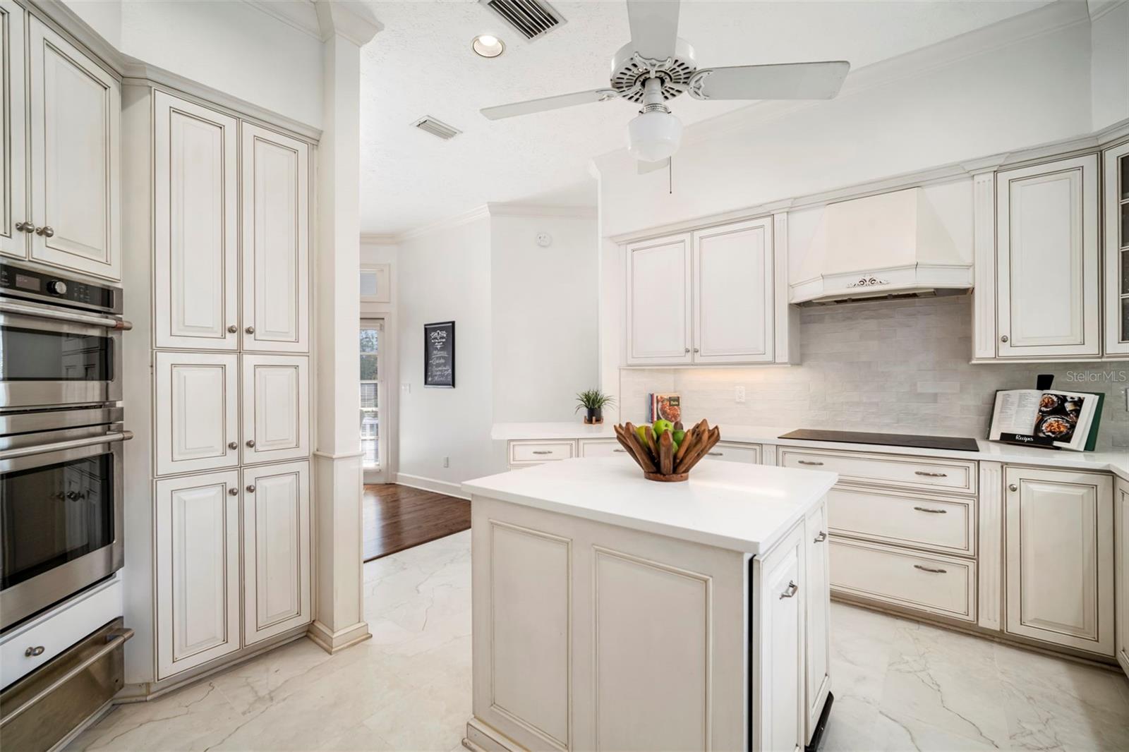 BEACH PARK UNIT 8 REP - Residential