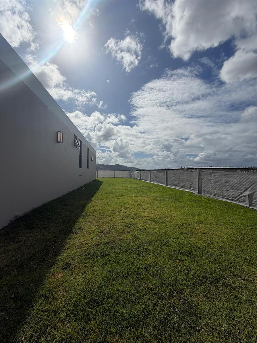 URB. RIVER TERRACE AT URB CIUDAD JARDÍN GURABO - Residential