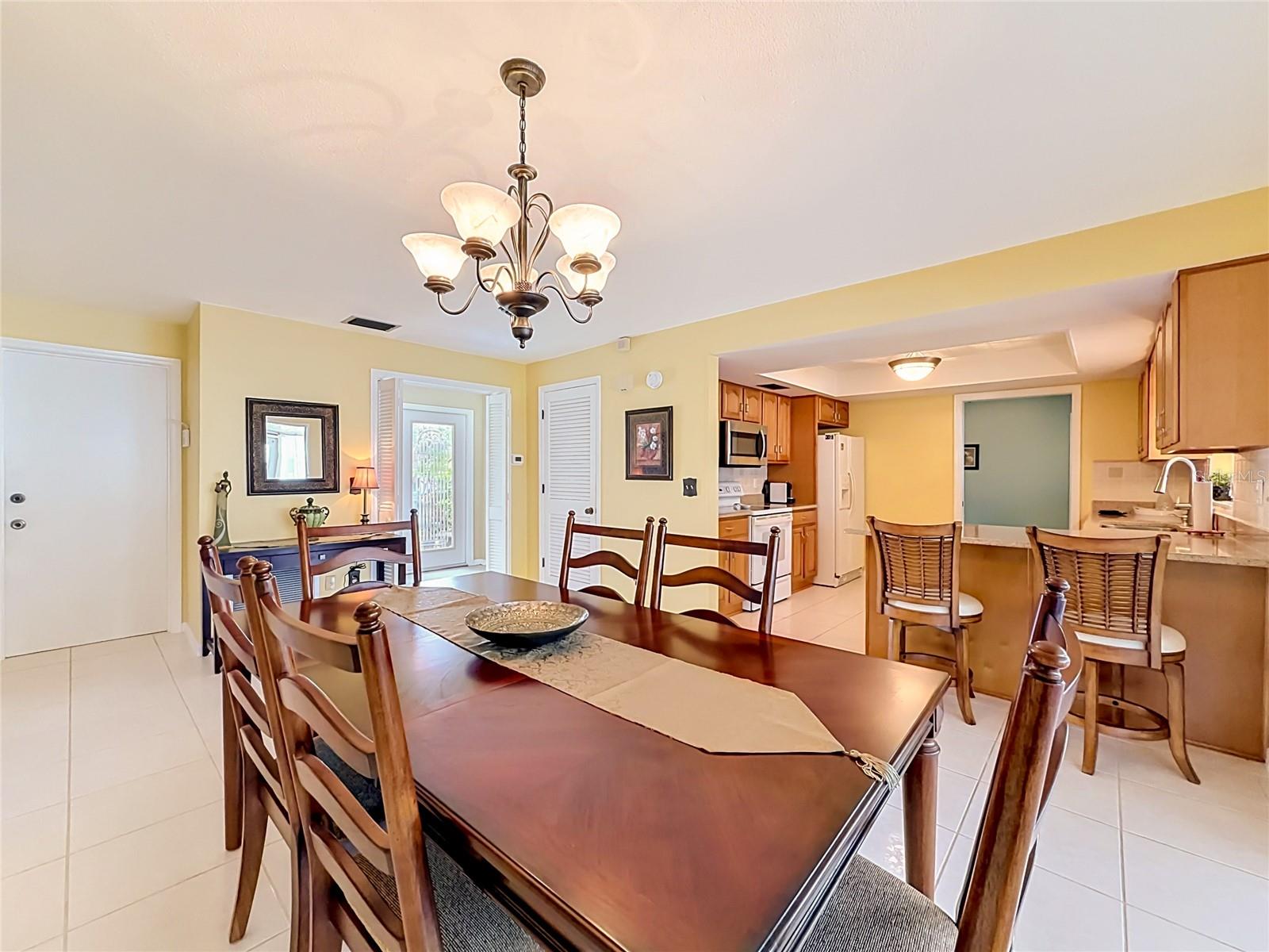 HAMLIN GARDENS - Residential