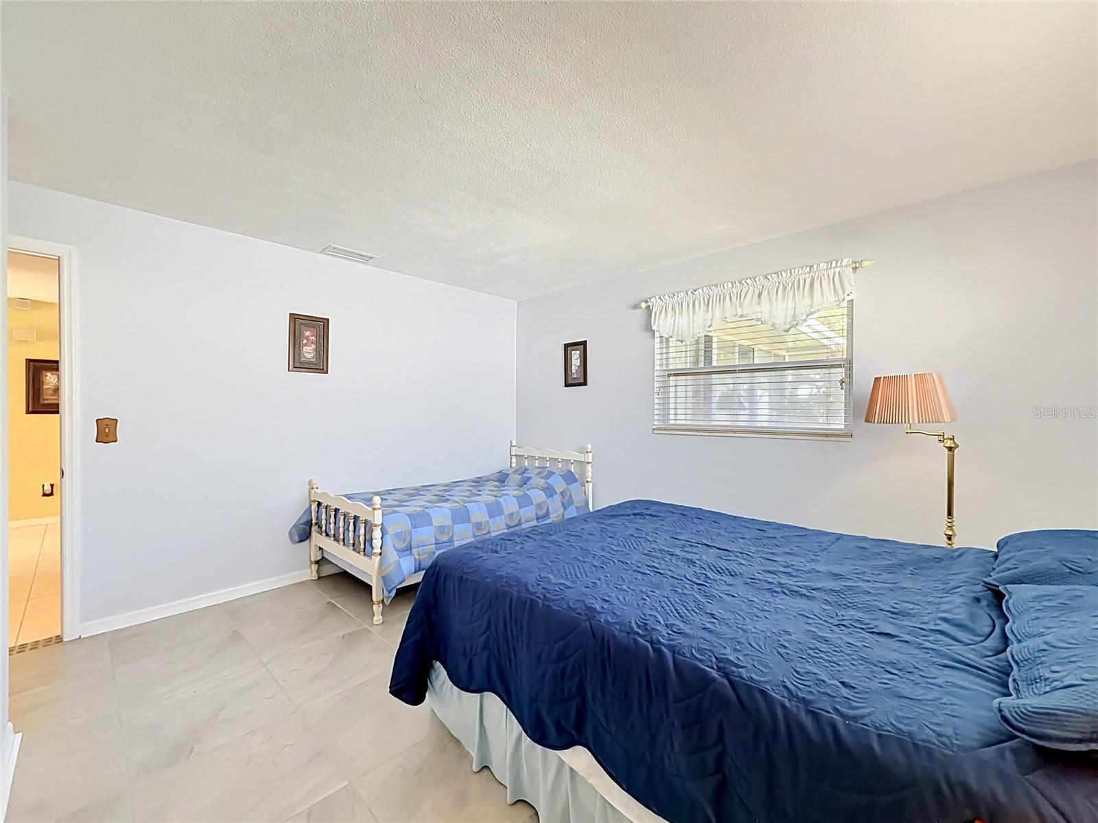 HAMLIN GARDENS - Residential