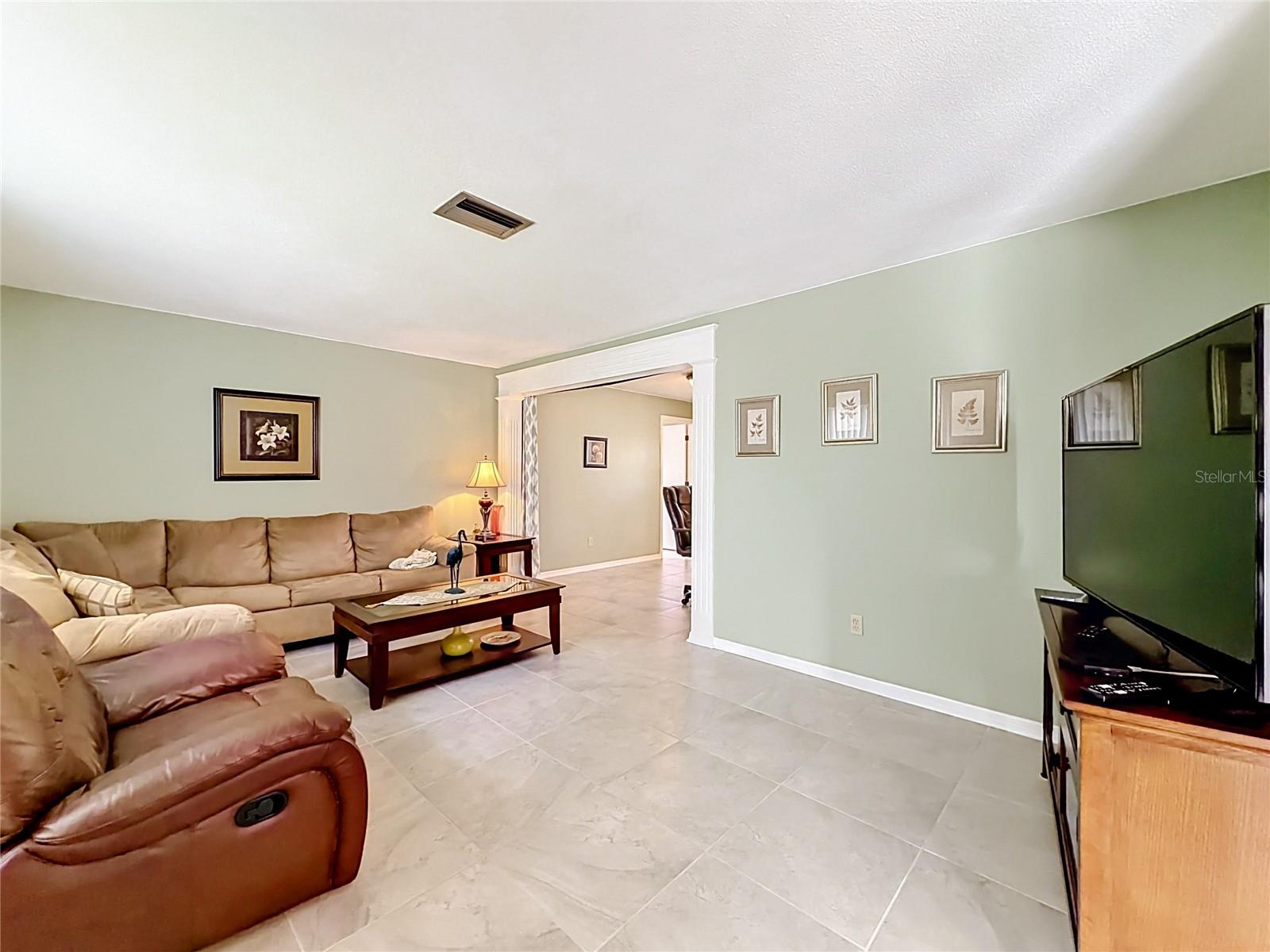 HAMLIN GARDENS - Residential