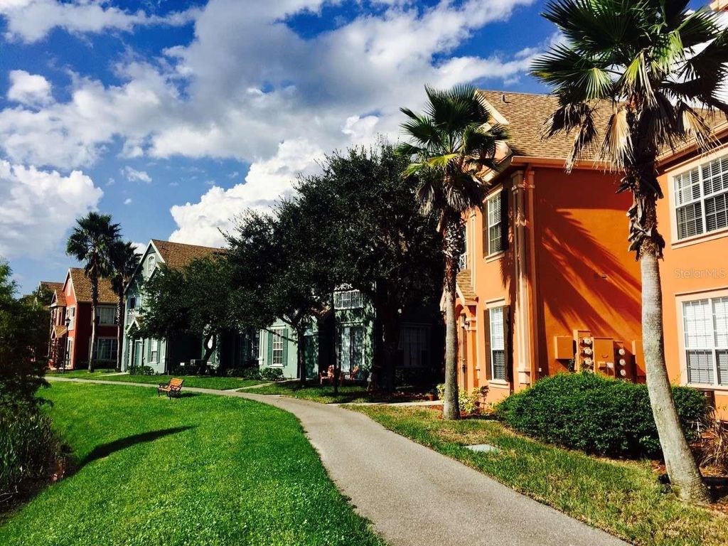 Photo of 9020 Lake Chase Island Way #9020, Tampa, FL 33626 (MLS # TB8496876)