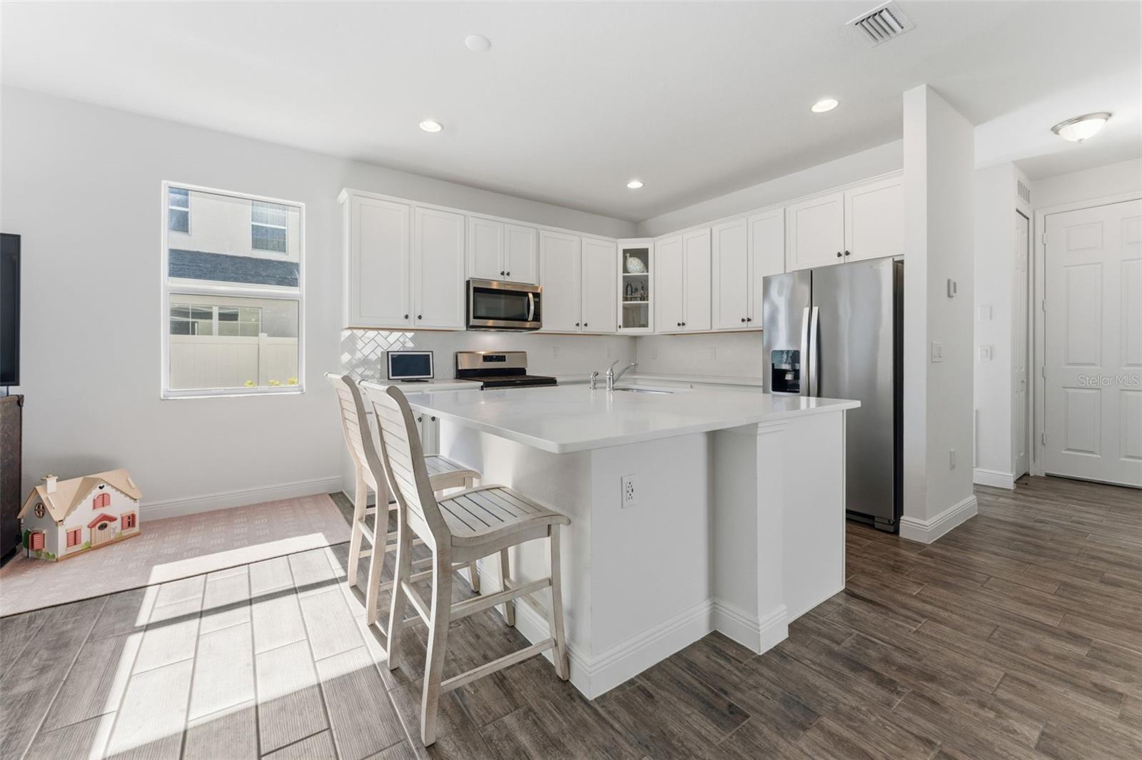 LAKESHORE RANCH PH I - Residential