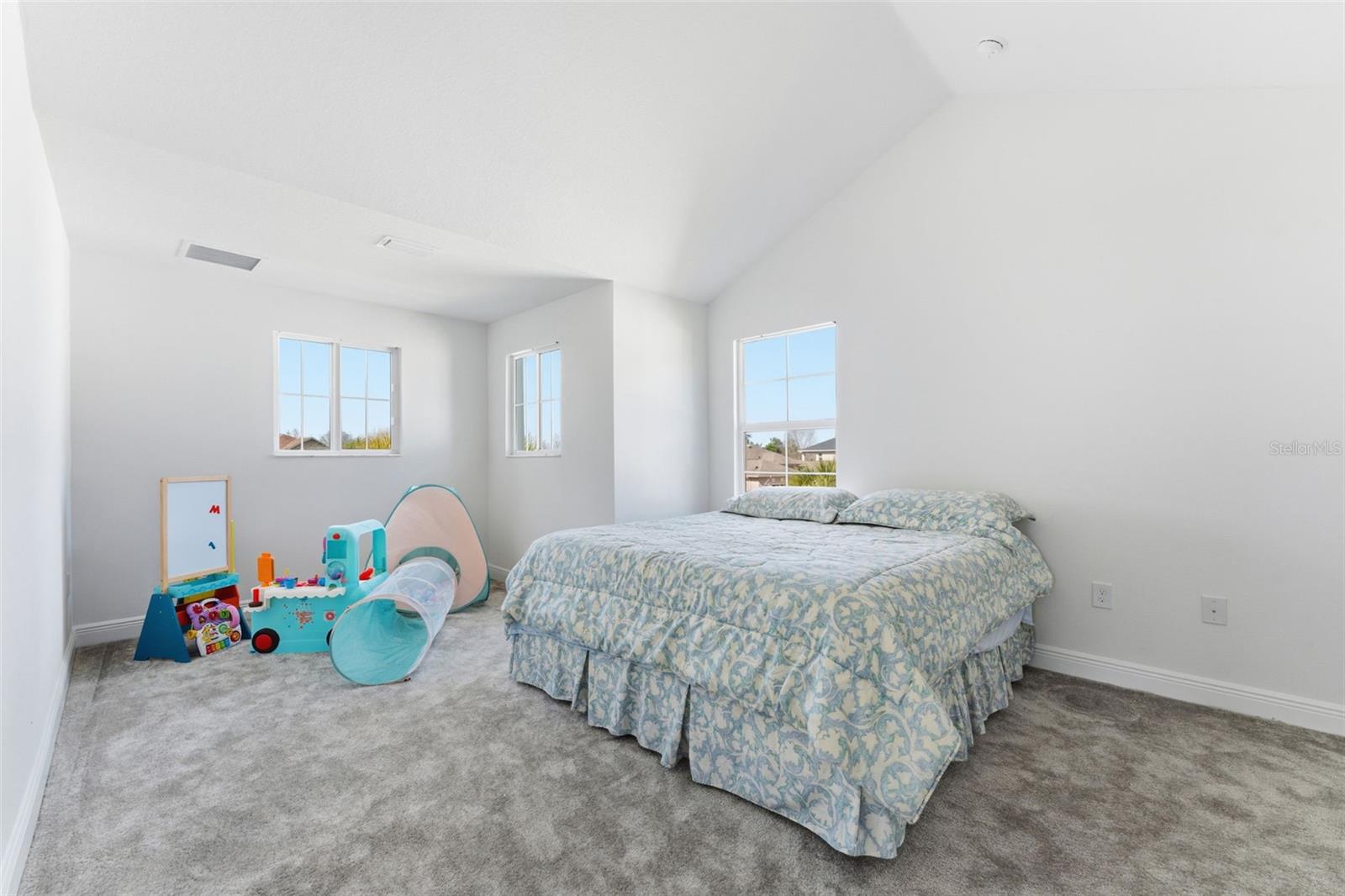 LAKESHORE RANCH PH I - Residential