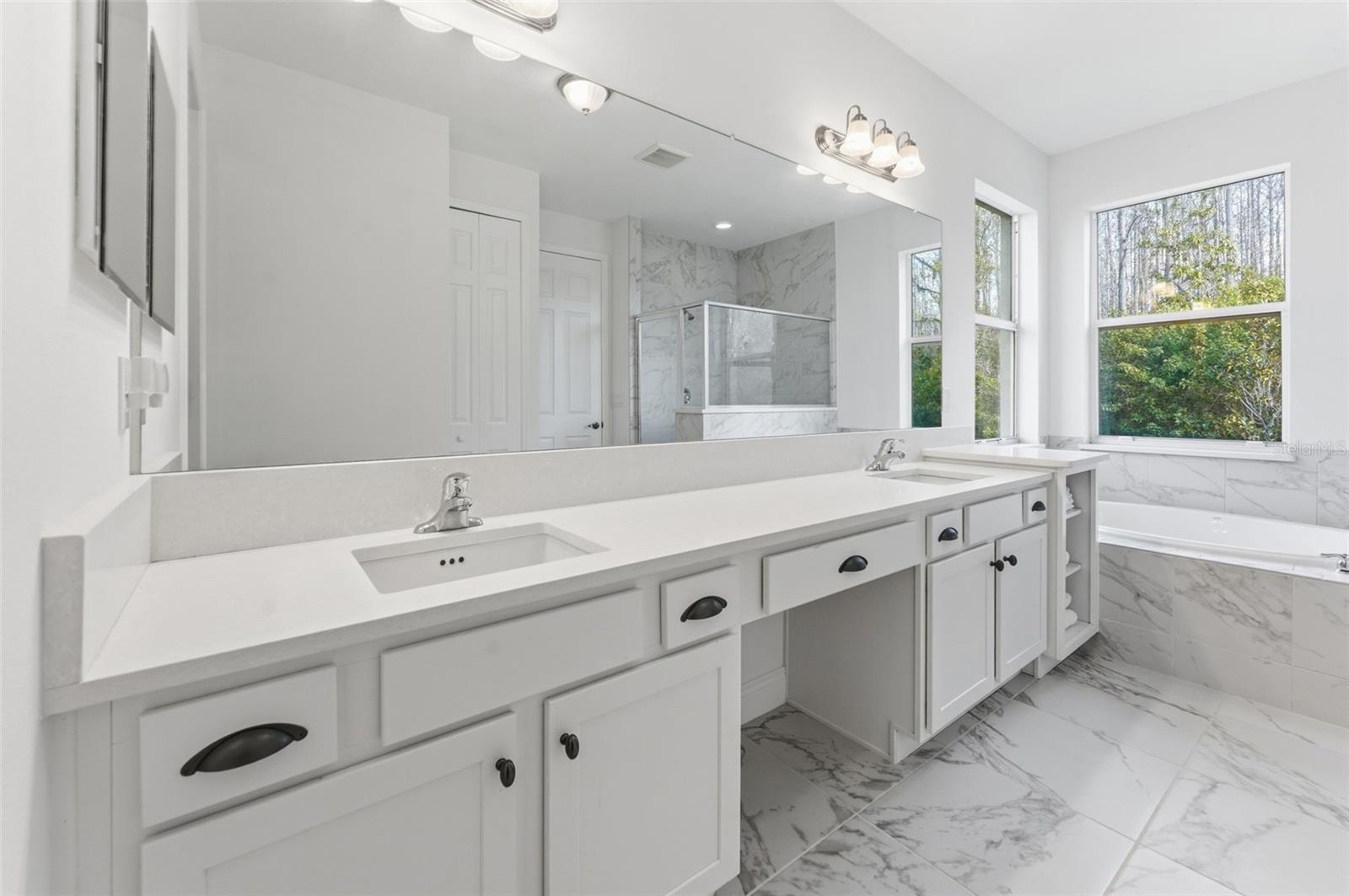 LAKESHORE RANCH PH I - Residential