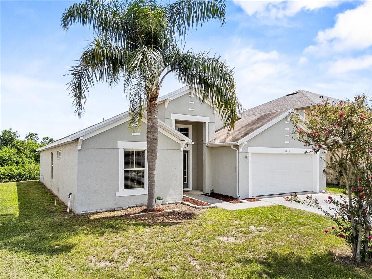 2740 ROCHELLE DRIVE