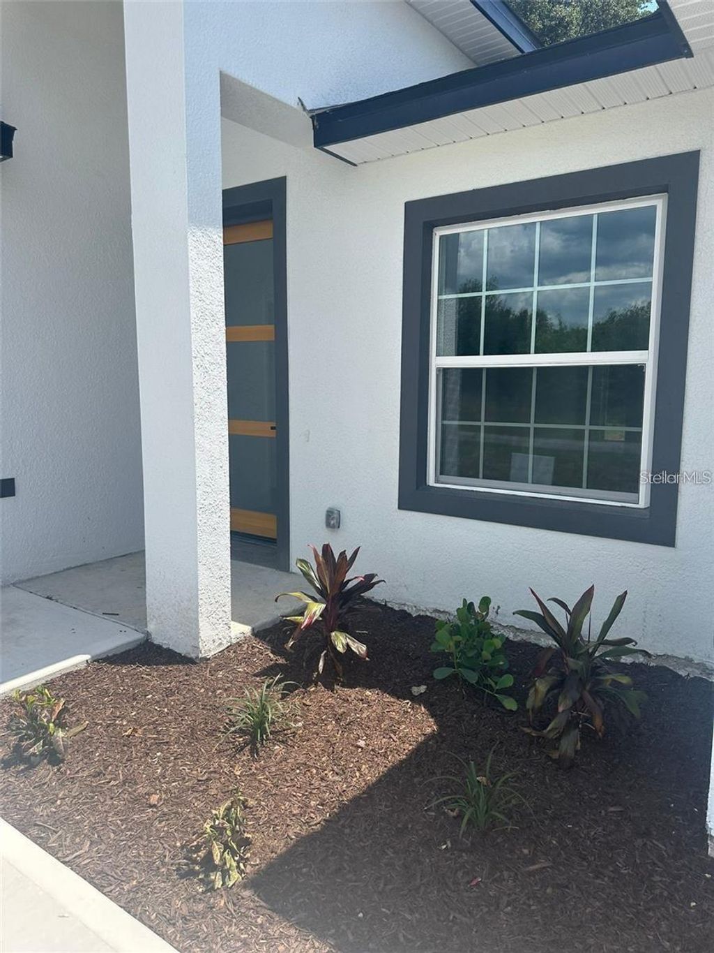 Photo of 5842 SW 154th Lane Road, Ocala, FL 34473 (MLS # O6384002)