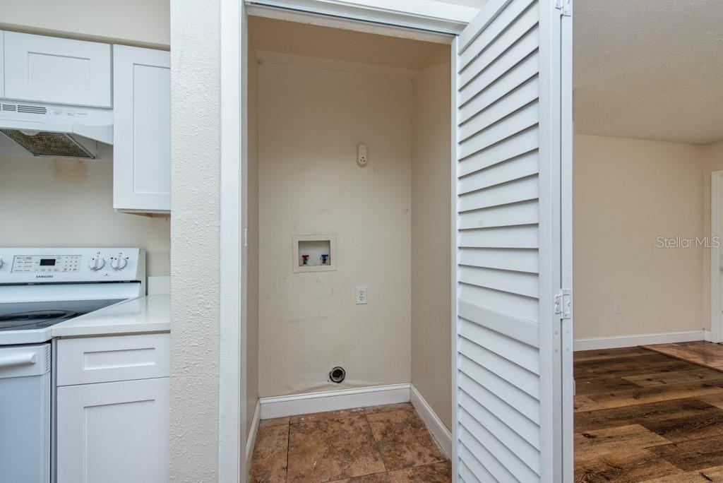 TAMPA OVERLOOK - Residential