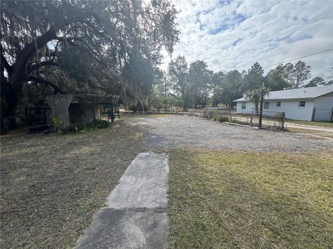 Tiny photo for 14551 NE 210th Court Road, Fort Mccoy, FL 32134 (MLS # OM715860)