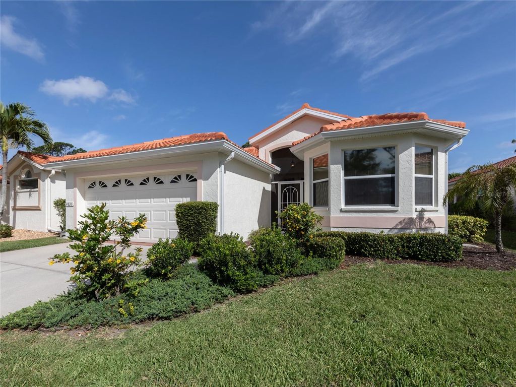 Photo of 4831 Summertree Road, Venice, FL 34293 (MLS # N6139384)