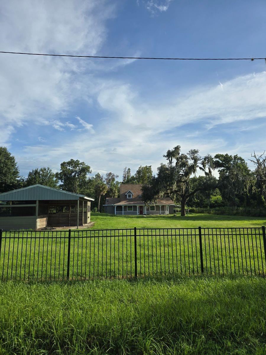 3717 FUTCH LOOP