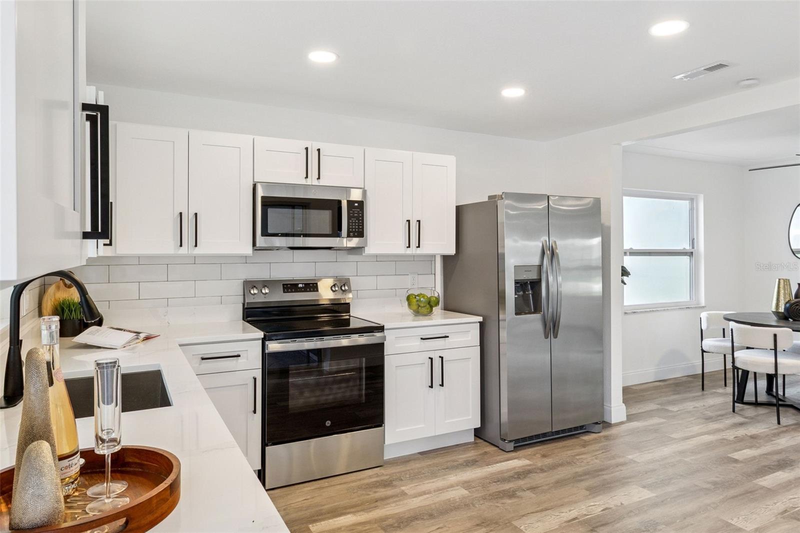 GATEWAY UNIT 01 - Residential