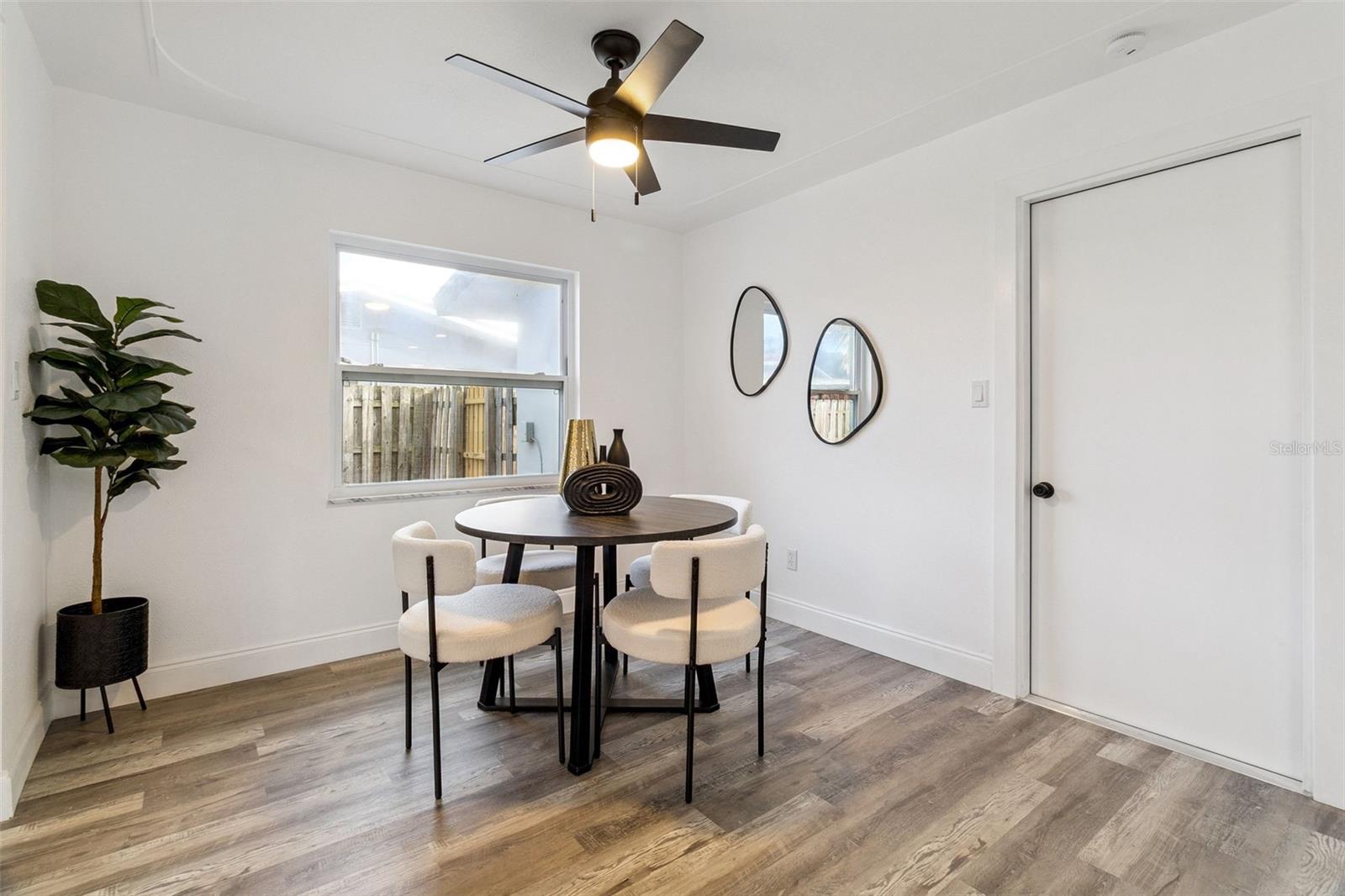 GATEWAY UNIT 01 - Residential