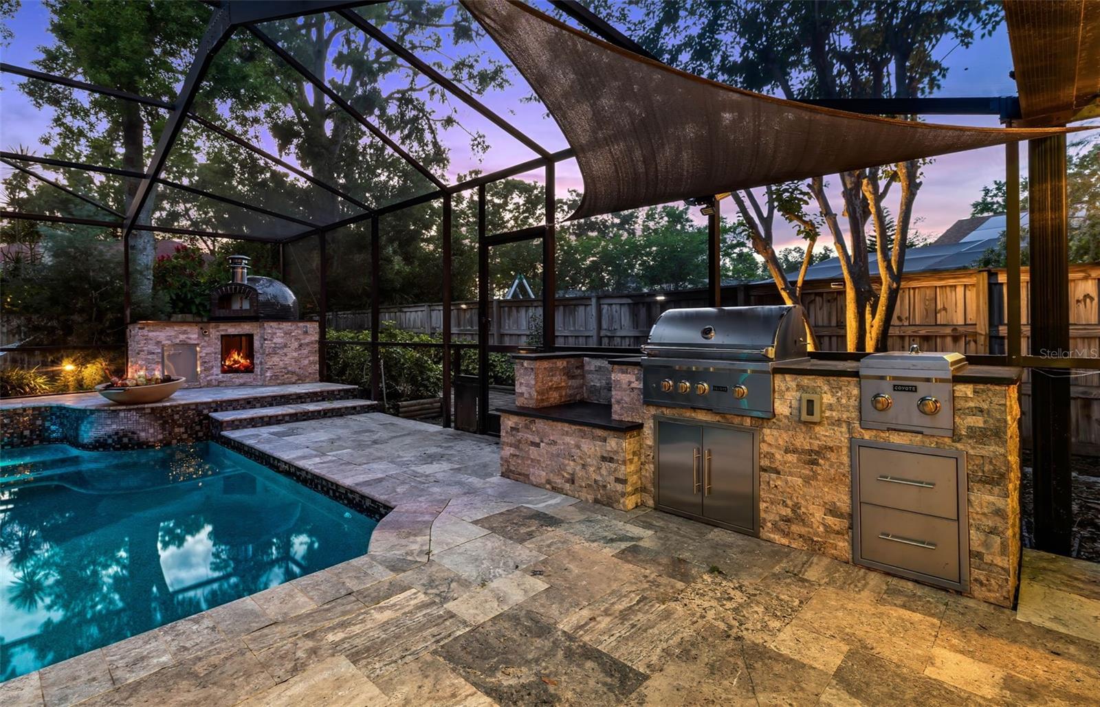 11804 CARROLLWOOD VILLAGE COVE