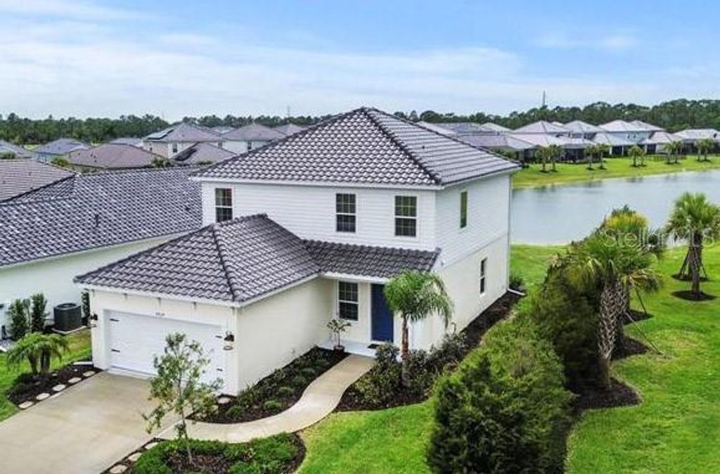 Photo of 9924 Crystal Isle Circle, Sarasota, FL 34241 (MLS # A4688051)
