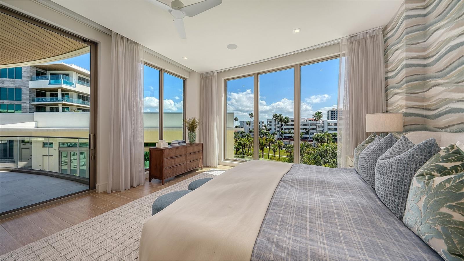 ST. REGIS LONGBOAT KEY - Residential