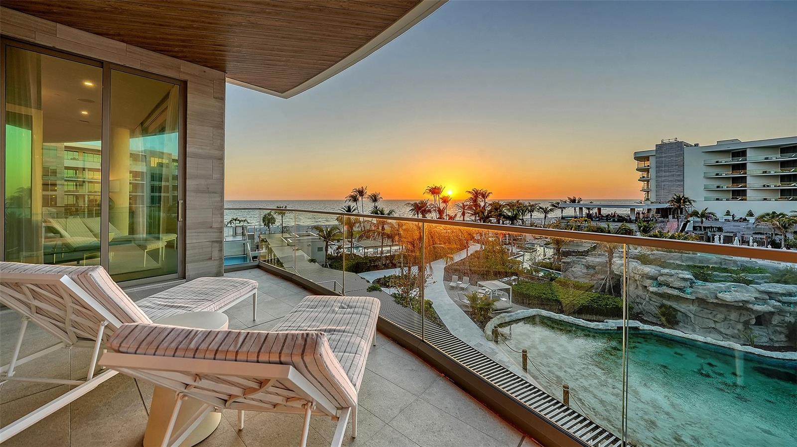 ST. REGIS LONGBOAT KEY - Residential
