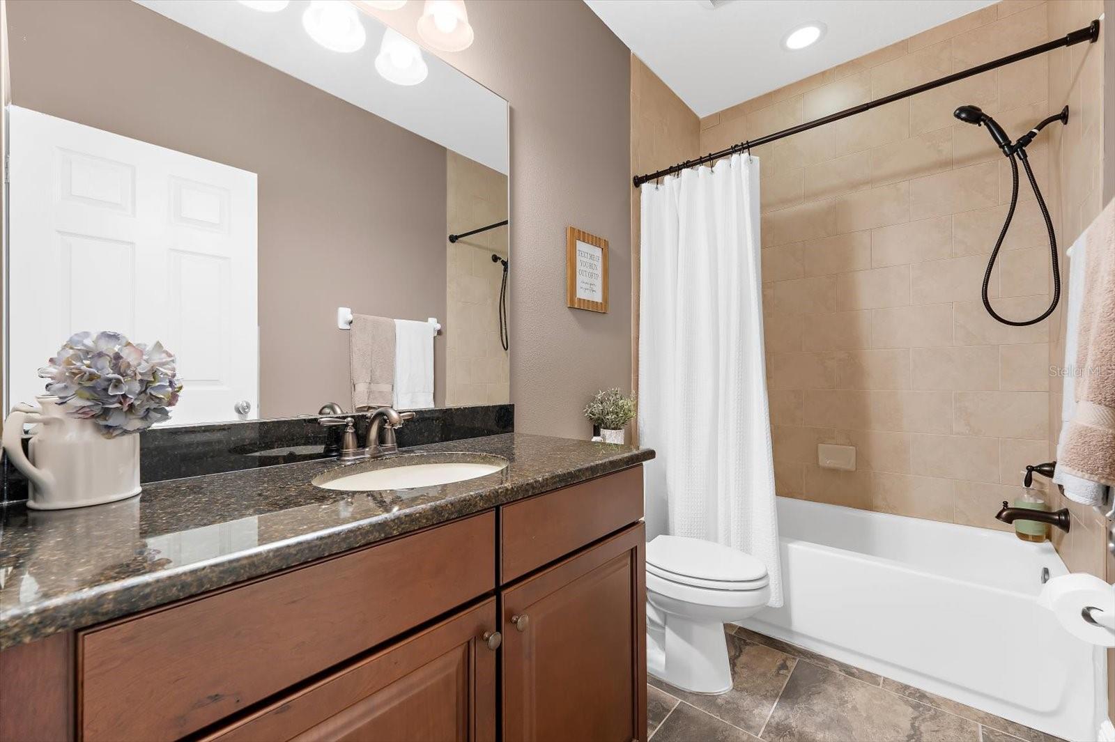 LAKESHORE RANCH PH 1 - Residential
