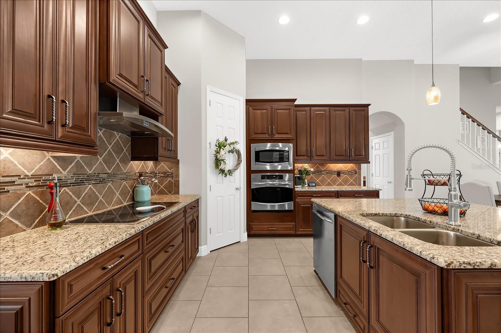 LAKESHORE RANCH PH 1 - Residential