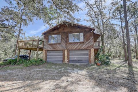 A home in WIMAUMA