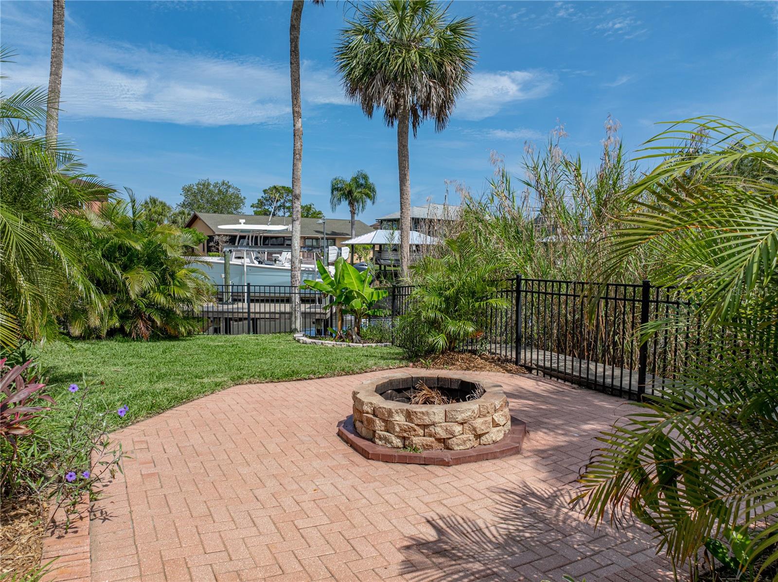 RIVERHAVEN VILLAGE - Residential