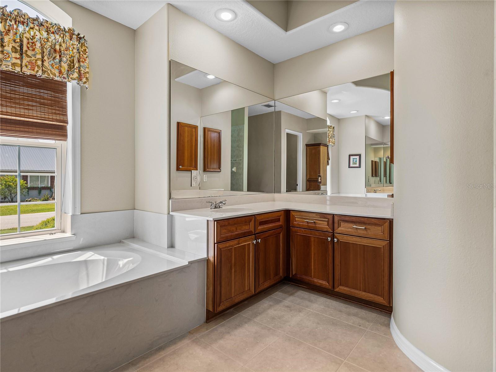 RIVERHAVEN VILLAGE - Residential