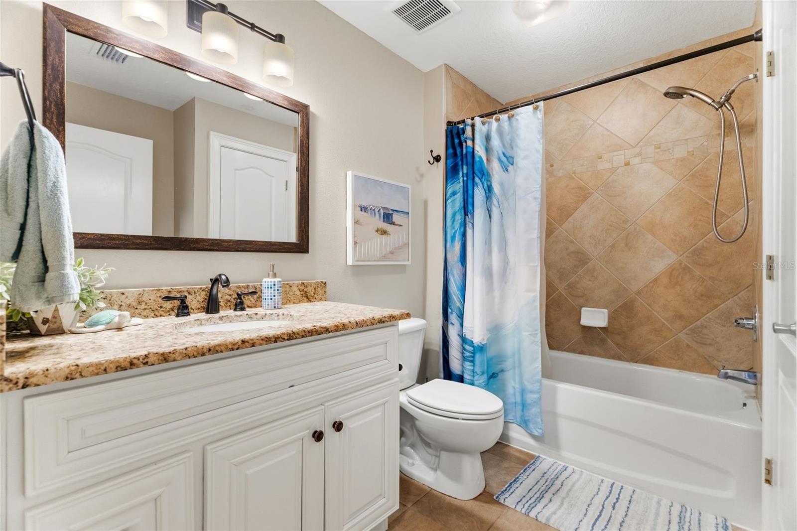 SUNSET BAY TWNHMS - Residential