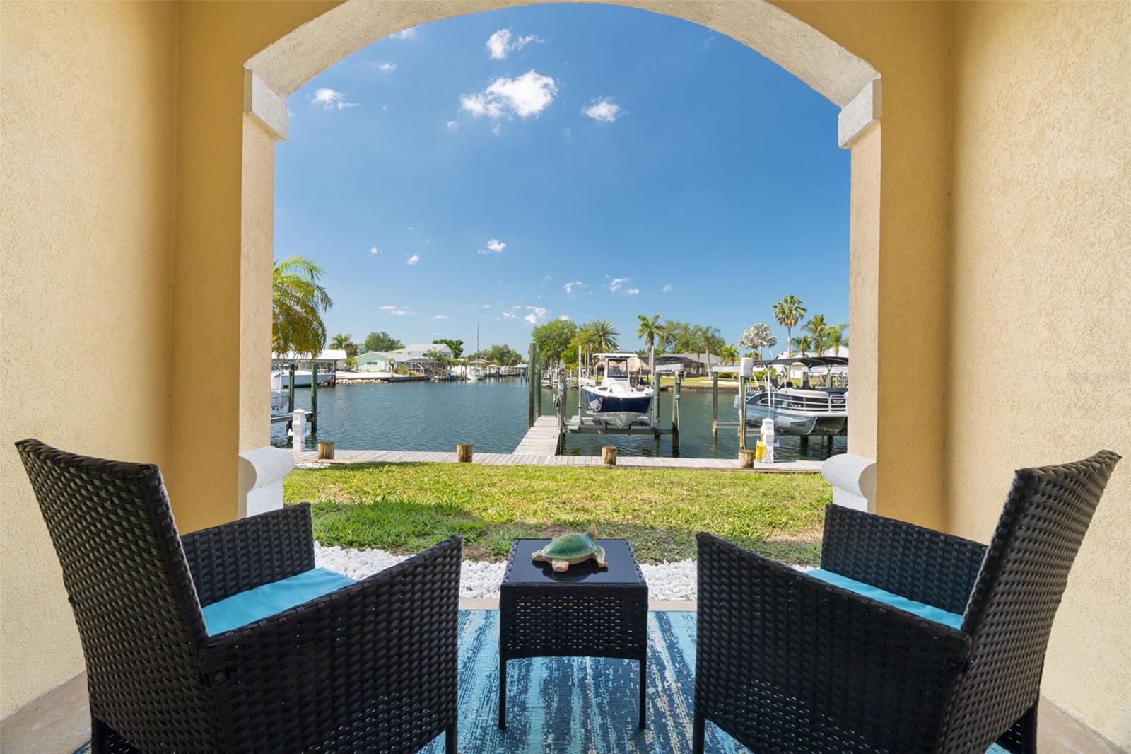 SUNSET BAY TWNHMS - Residential