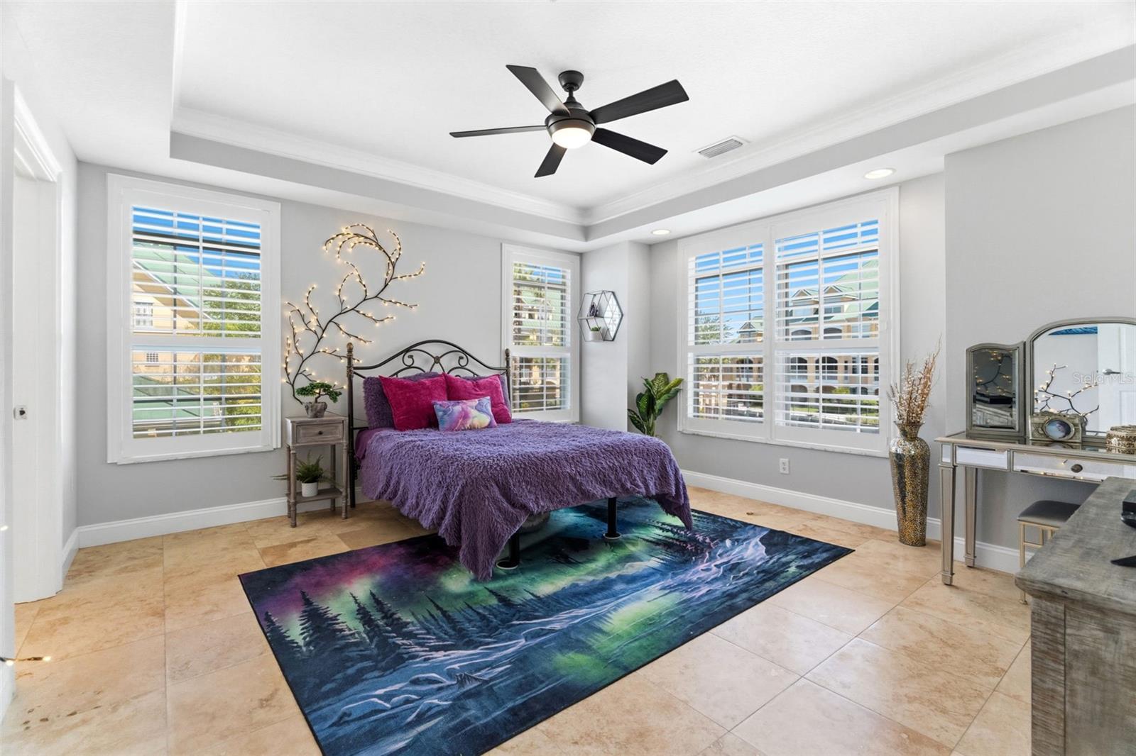 SUNSET BAY TWNHMS - Residential