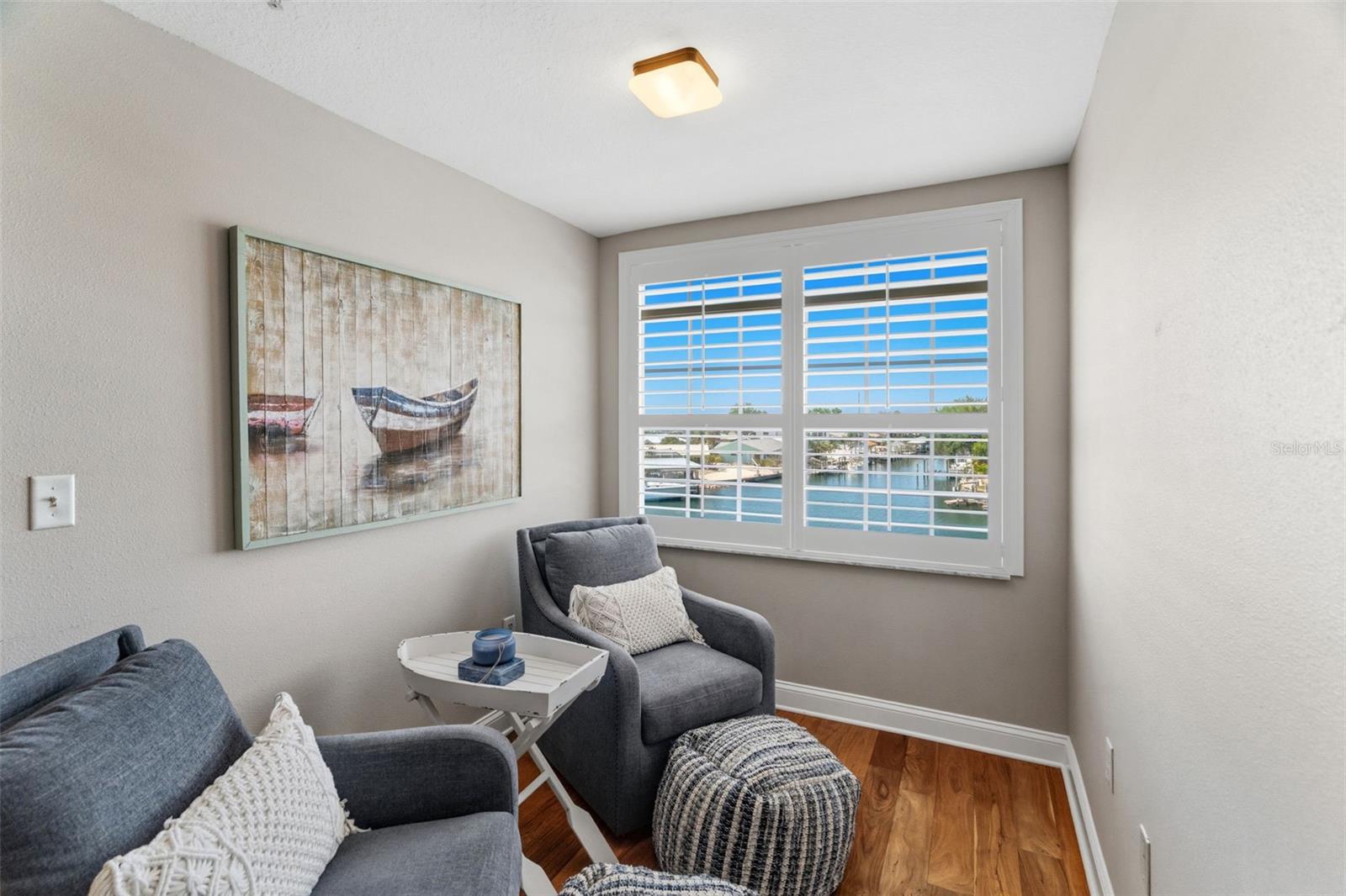 SUNSET BAY TWNHMS - Residential