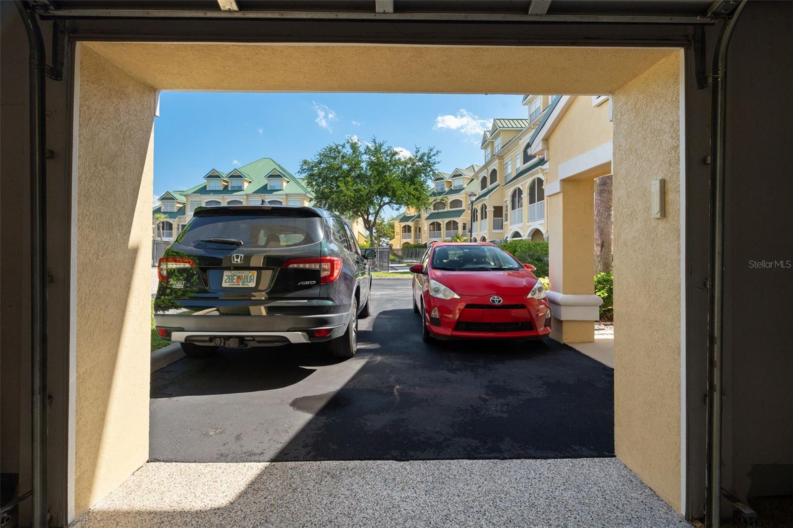 SUNSET BAY TWNHMS - Residential