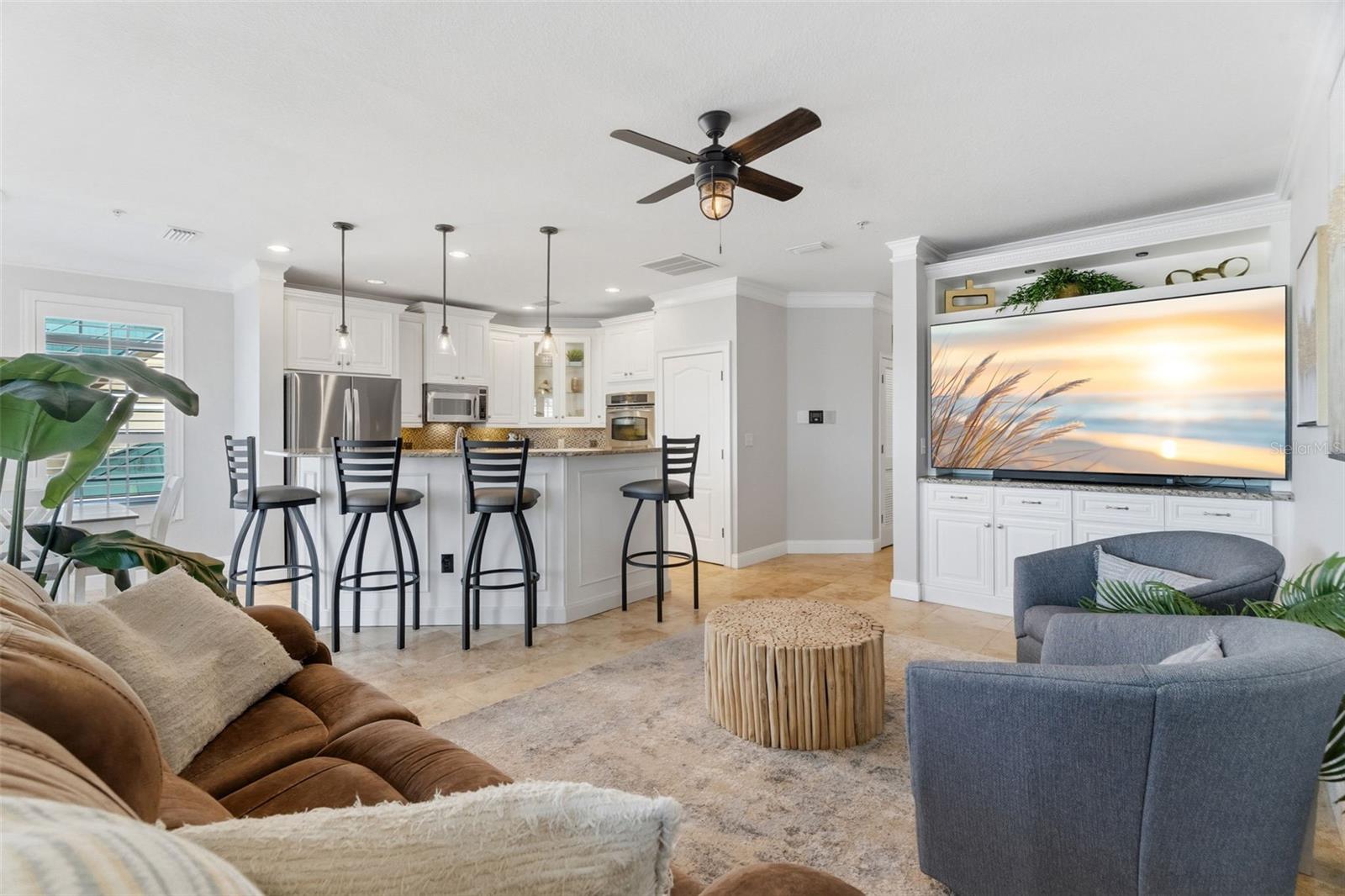 SUNSET BAY TWNHMS - Residential