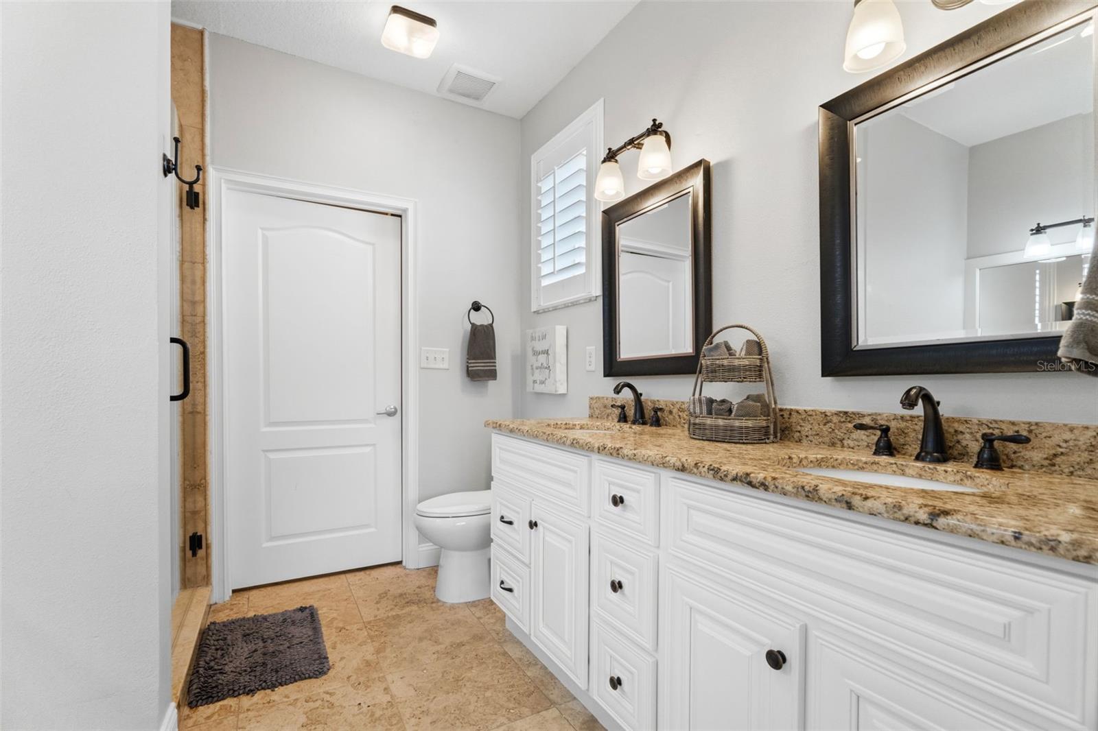 SUNSET BAY TWNHMS - Residential