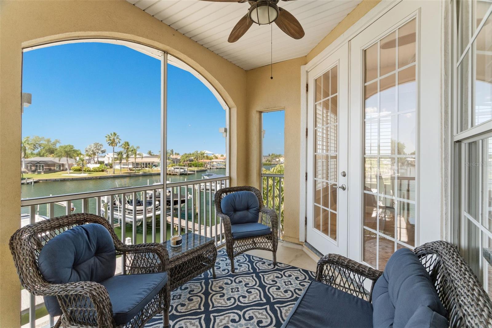 SUNSET BAY TWNHMS - Residential