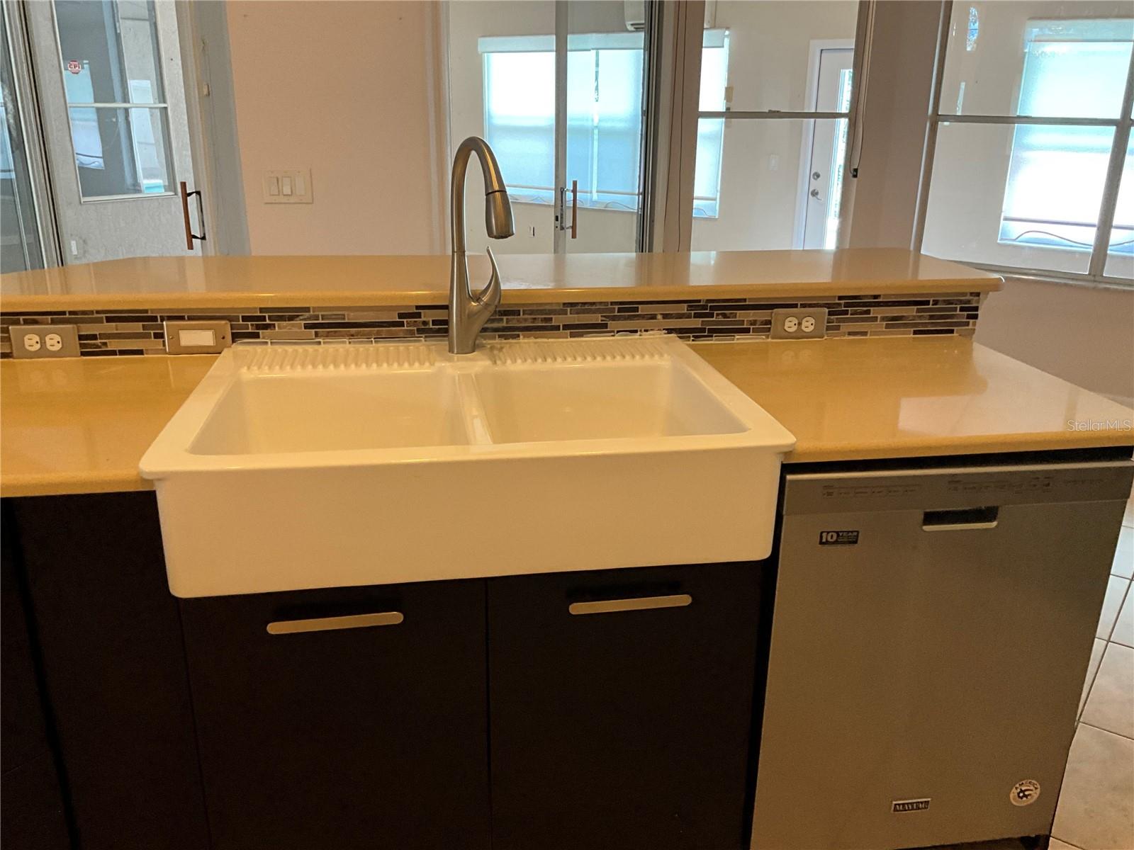 BENTLEY WOODS - Residential