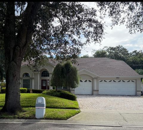940 MANCHESTER AVENUE OVIEDO FL 32765