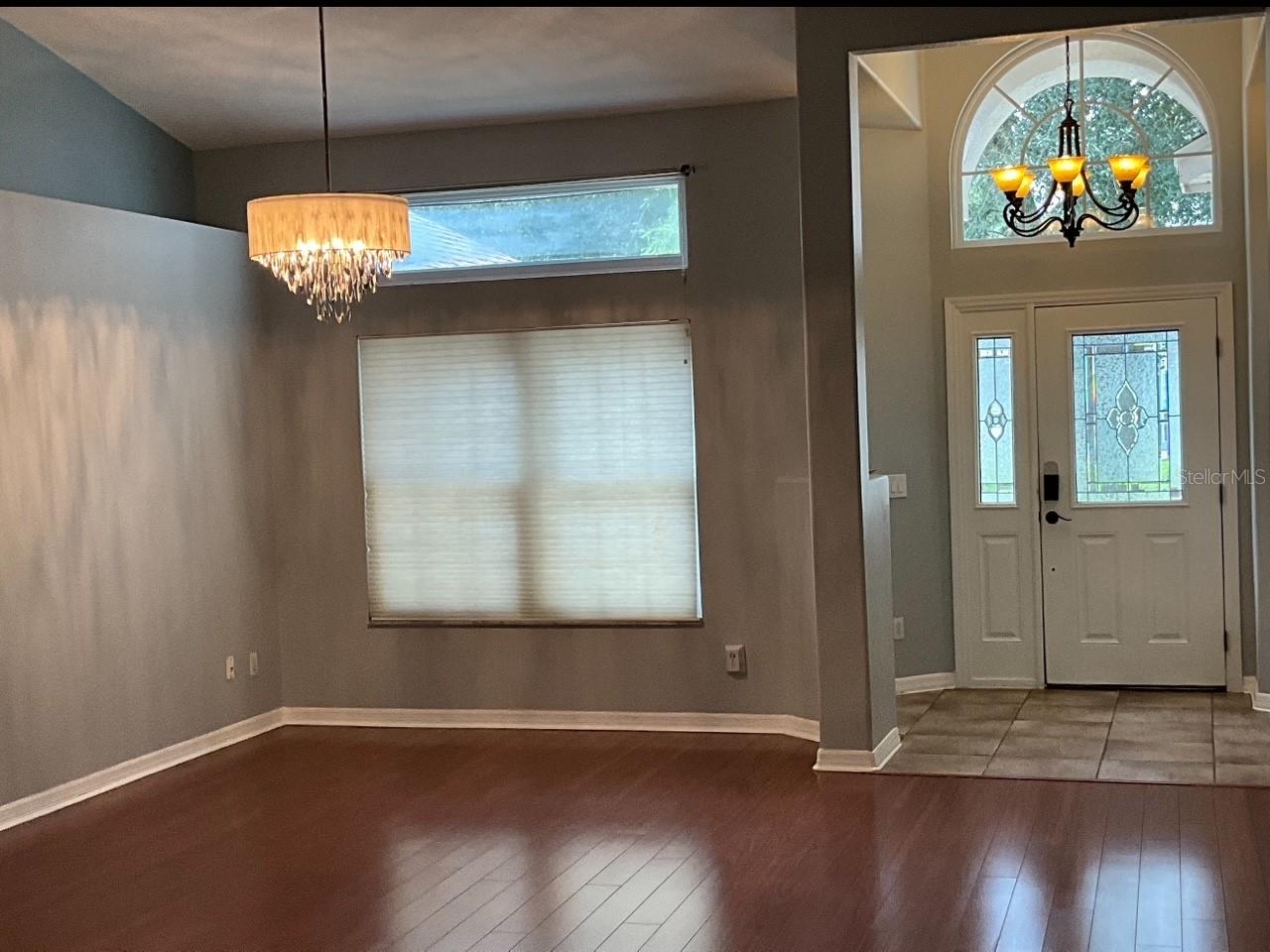 BENTLEY WOODS - Residential