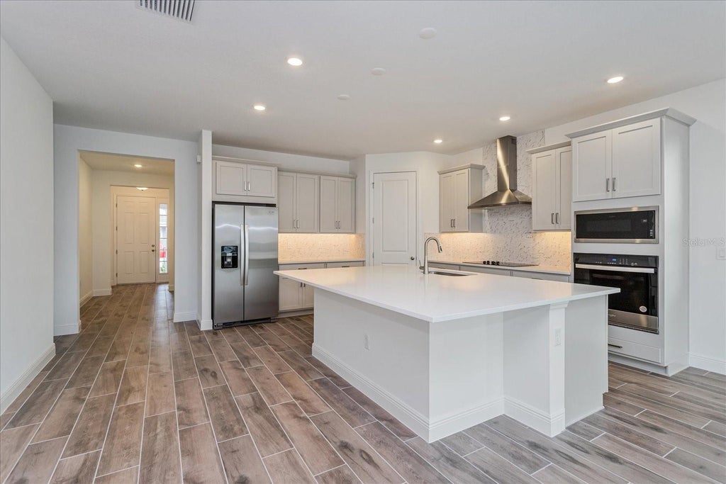 Photo of Winter Garden, FL 34787 (MLS # G5118742)
